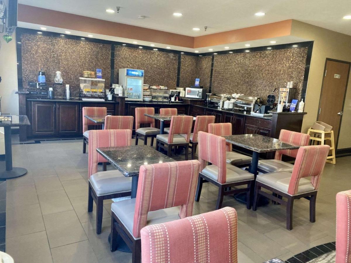 Best Western Emporia Inn Zewnętrze zdjęcie
